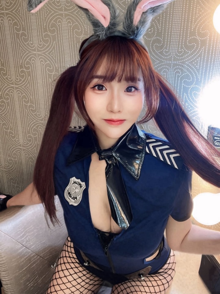 七夕宿命陪吧友过~宝岛啦啦队芮儿晒与两位小姐姐热舞视频?
